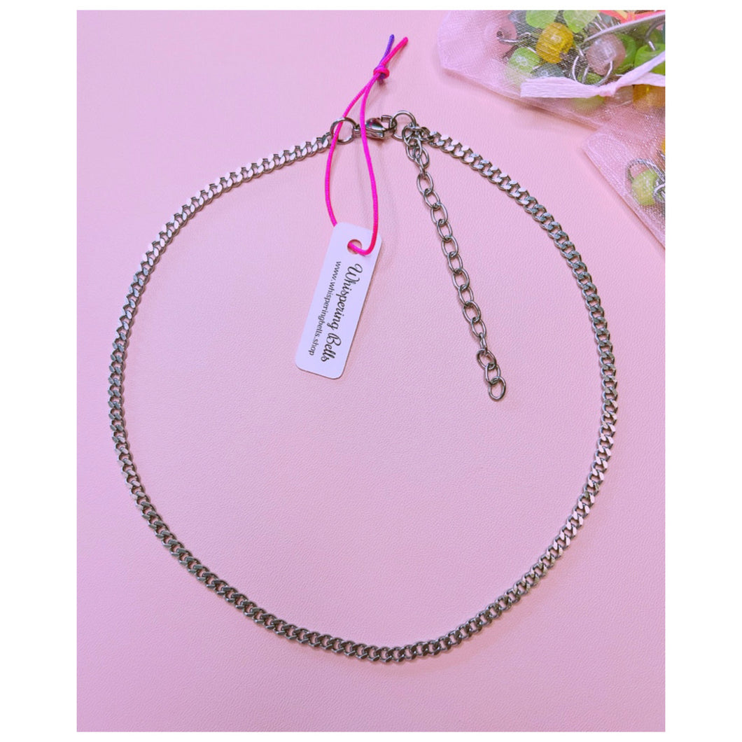 Small Curb Chain Choker