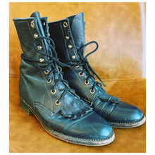 Load image into Gallery viewer, Justin’s Cowboy Boots Sz 6
